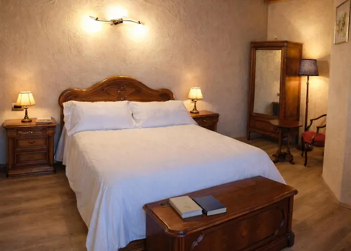 Casa di campagna Monforte Monforte dʼAlba